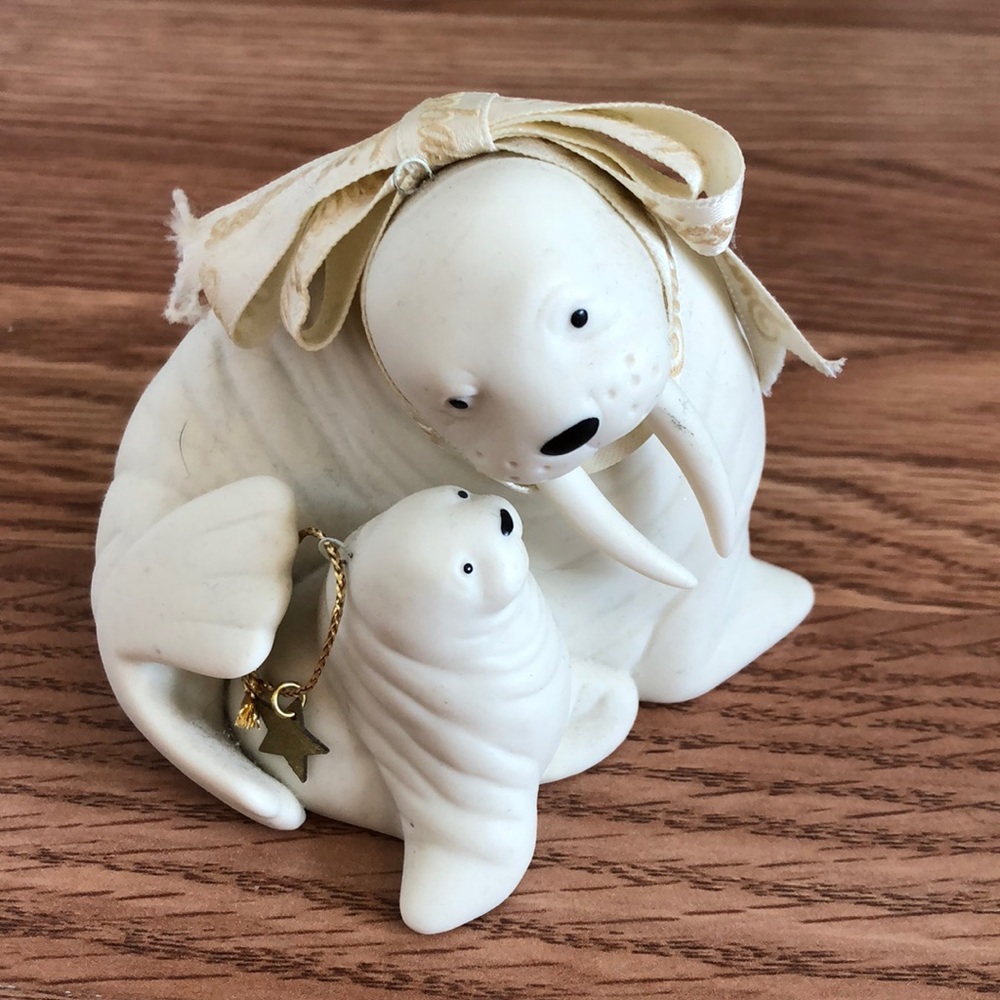 Snowbabies Walrus